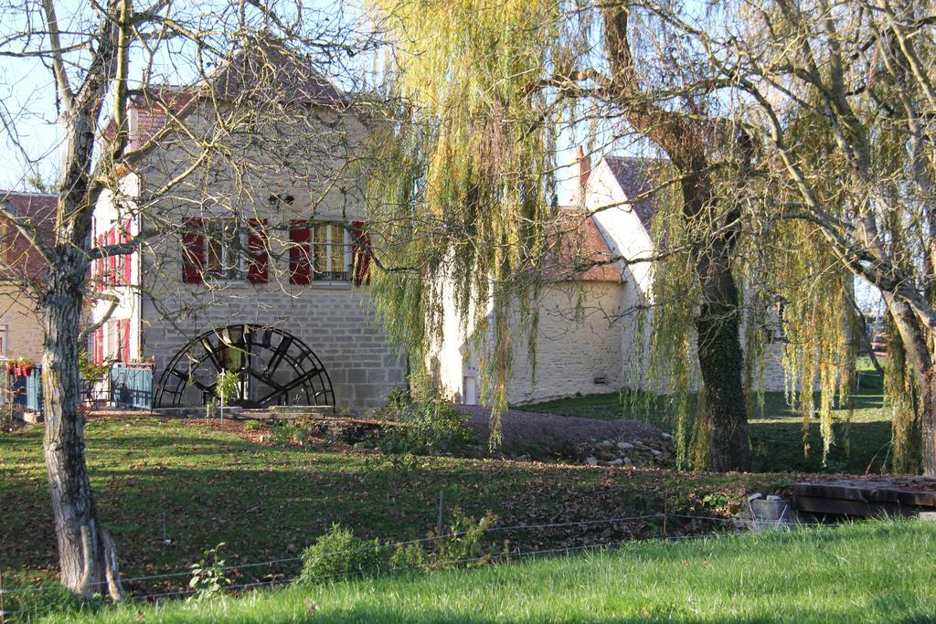 Hotel Moulin De Petoulle Charenton-du-Cher Exterior foto